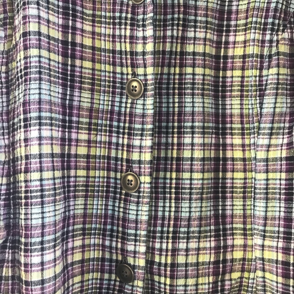 Plaid Button-Up Lightweight Jacket - Picture 2 of 7